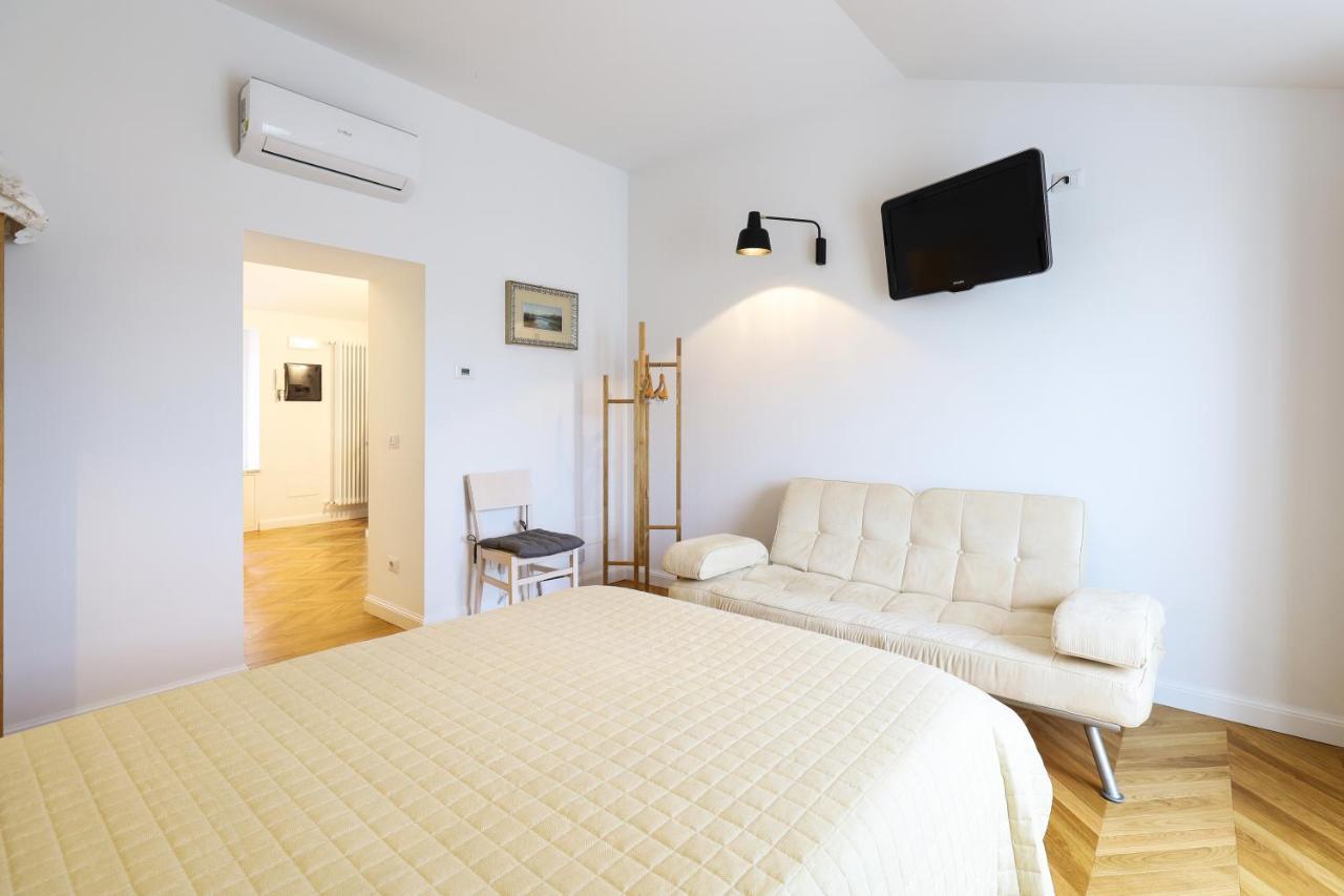 Milan Cozy Apartment Luaran gambar